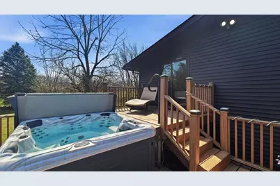 25 S Cherrywood Lane, Valparaiso, IN 46385 - Photo 16