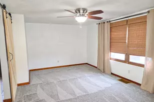 707 N Broad St, Griffith, IN 46319 - Photo 12