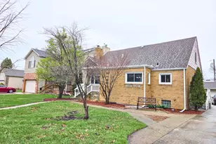 707 N Broad St, Griffith, IN 46319 - Photo 2