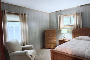 2400 E Cleveland Ave, Hobart, IN 46342 - Photo 14