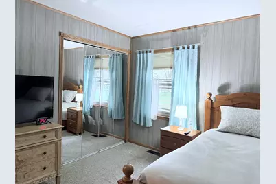 2400 E Cleveland Avenue, Hobart, IN 46342 - Photo 16