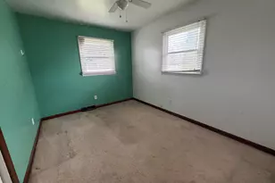 6573 Beechwood Ave, Portage, IN 46368 - Photo 6