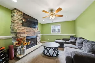 14400 Riskin Rd, Cedar Lake, IN 46303 - Photo 20