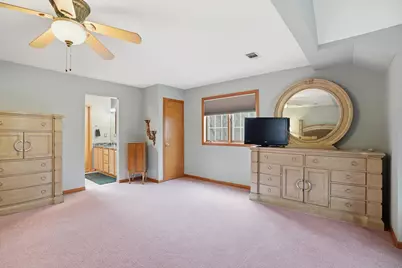 704 W US Hwy 30, Valparaiso, IN 46385 - Photo 20