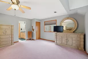 704 W US Hwy 30, Valparaiso, IN 46385 - Photo 20