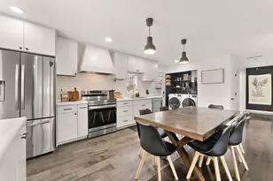 2840 Lois St, Portage, IN 46368 - Photo 4