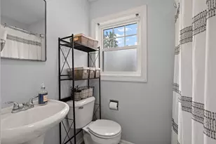 1300 Hayes St, Crown Point, IN 46307 - Photo 14