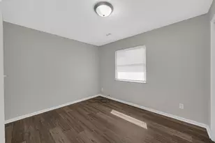 1623 Portage Ave, Chesterton, IN 46304 - Photo 6