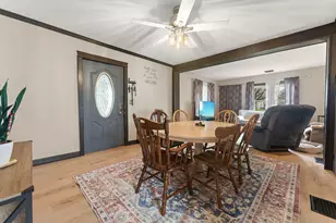 204 S 1st St, Kentland, IN 47951 - Photo 12