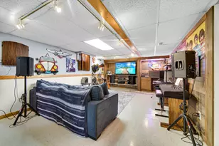 1761 Selo Dr, Schererville, IN 46375 - Photo 14