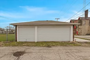 456 Bridge St, Gary, IN 46404 - Photo 6