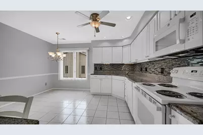 411 W Deerpath Drive W, Schererville, IN 46375 - Photo 8