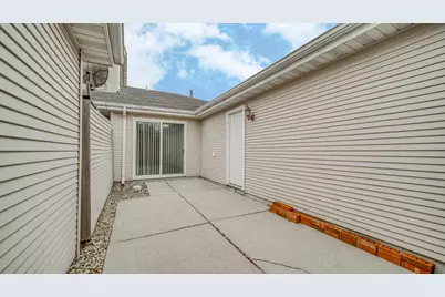 411 W Deerpath Drive W, Schererville, IN 46375 - Photo 18