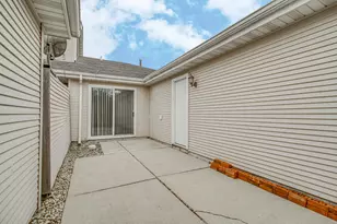 411 W Deerpath Dr W, Schererville, IN 46375 - Photo 18