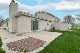 411 W Deerpath Dr W, Schererville, IN 46375 - Photo 20