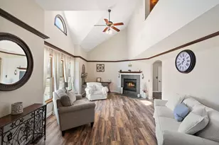 1790 W 134th Ct, Crown Point, IN 46307 - Photo 6