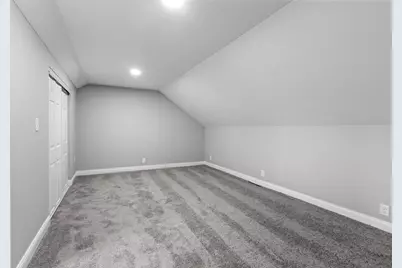 1141 W 300 N, La Porte, IN 46350 - Photo 18