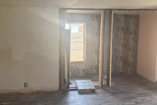 725 Minnie St, Michigan City, IN 46360 - Photo 8