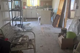 725 Minnie St, Michigan City, IN 46360 - Photo 10