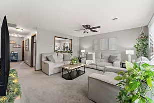 507 Franklin St, Valparaiso, IN 46383 - Photo 4