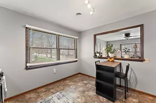 507 Franklin St, Valparaiso, IN 46383 - Photo 8