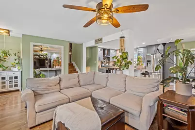 9320 Parkway Drive, Highland, IN 46322 - Photo 16