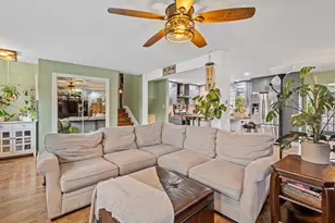 9320 Parkway Dr, Highland, IN 46322 - Photo 16