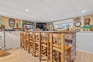 9320 Parkway Dr, Highland, IN 46322 - Photo 20