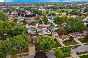 9320 Parkway Dr, Highland, IN 46322 - Photo 46