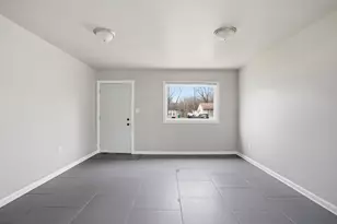 1075 Mount St, Gary, IN 46406 - Photo 6