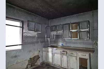 1113 W 11th Avenue, Gary, IN 46407 - Photo 12