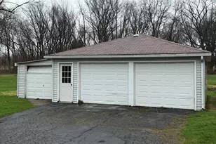 2945 Monnier St, Portage, IN 46368 - Photo 32