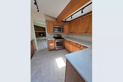 202 Randle Street, Valparaiso, IN 46383 - Photo 6