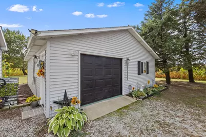 15811 County Rd West 200 N, Medaryville, IN 47957 - Photo 14