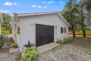 15811 County Rd West 200 N, Medaryville, IN 47957 - Photo 14