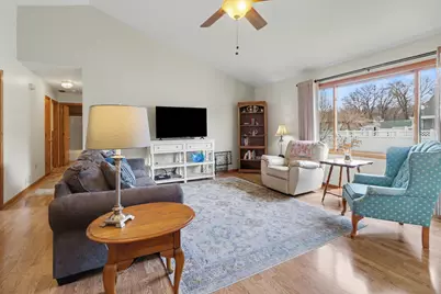 702 Admiral Drive, Chesterton, IN 46304 - Photo 6