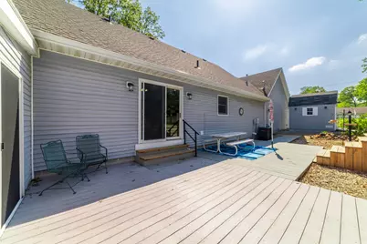 9754 N Charter Road, Demotte, IN 46310 - Photo 12