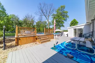 9754 N Charter Rd, Demotte, IN 46310 - Photo 8