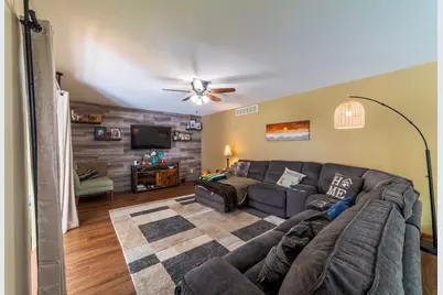 9754 N Charter Road, Demotte, IN 46310 - Photo 18