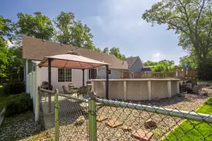 9754 N Charter Rd, Demotte, IN 46310 - Photo 14