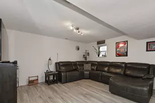 1802 Forest Ln, Crown Point, IN 46307 - Photo 26