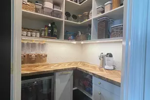 10324 Whitney Pl, Crown Point, IN 46307 - Photo 6