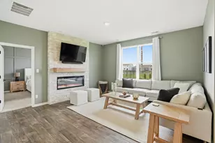 10324 Whitney Pl, Crown Point, IN 46307 - Photo 8