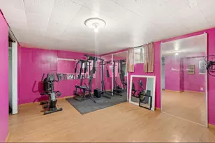 401 Tyler Ave, Hobart, IN 46342 - Photo 18