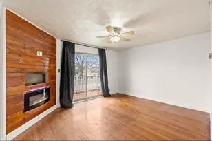 401 Tyler Ave, Hobart, IN 46342 - Photo 6