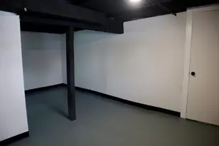 4001 Virginia St, Gary, IN 46409 - Photo 12