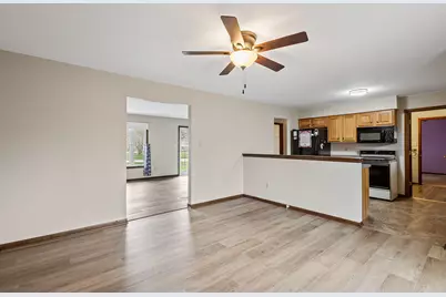 4720 E 1040 N, Demotte, IN 46310 - Photo 6