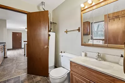 4720 E 1040 N, Demotte, IN 46310 - Photo 16