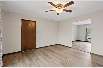 4720 E 1040 N, Demotte, IN 46310 - Photo 4