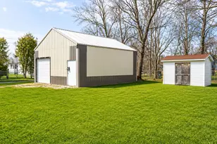 307 S East St, Knox, IN 46534 - Photo 16